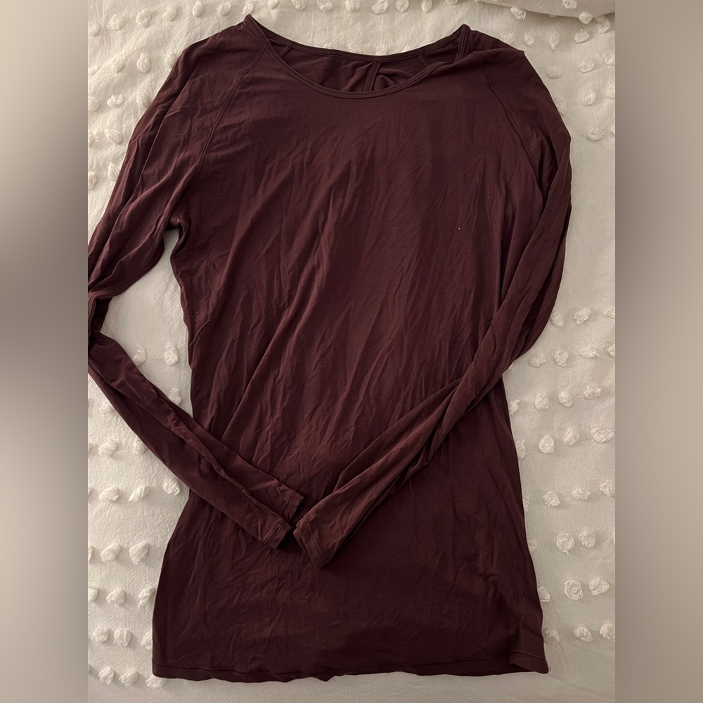 Lululemon open back long sleeve top